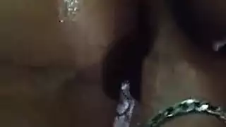 شرج خشن في المطبخ مع اختراق عميق