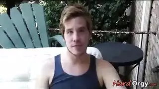 مص مزدوج لقضيب صلب خبير