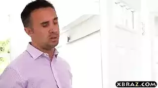 قضيب أجنبي يخدم مجموعة من الشباب