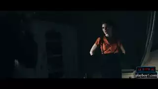 تم تشغيل milf تقرر استيعاب عملائها كمحترف بجوار صناعة الحمام المريحة