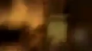 العاهرة السورية منار تأخذ زبًا صارخًا في فيديو إباحي مجاني