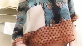 جنس خشن مع فتاة روسية ولعبتها الجديدة