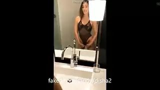 ملكة الكلام الفاحش لولو تبث مباشرة لتحفيز الاستمناء العلني