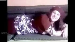 بوس شفايف حلوه