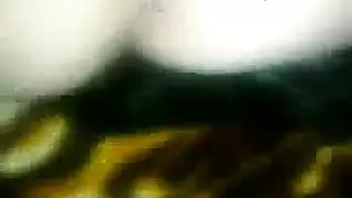 سكس ثلاثي وأكثر: زوجات مثيرة وطلقات سوداء عطشى