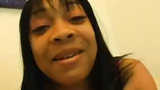 الفحل الروسي يضرب فراش النائمة