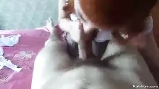 كوجر أشقر ساخن تأخذ نكاحًا خشنًا من دمية صبي