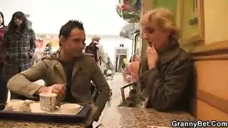 الألمانية القذرة نقاش عروس