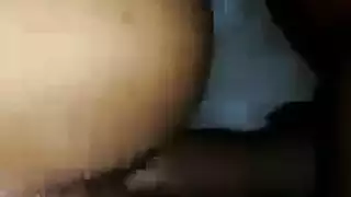 فيلم أجنبي: مؤخرة كريمية تتعرض لشرج مزدوج وحشي