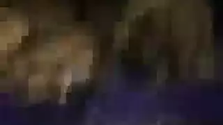 ديوث ثنائي الميول يتوق إلى رجل ليدمر فرج زوجته