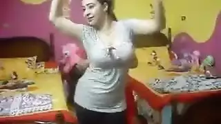 رقص مرة لعشرقةا فى المنزل