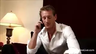 جوليا آن وصديقتها يتناكو من راجل سادي