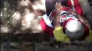 الكاميرا الخفية تلتقط مشهد جنس عربي حار في الخارج