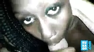 الرجل اللعين وأكل الفراخ غريب