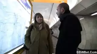 مص قضيب كبير من سيدة أكبر سنًا ماهرة