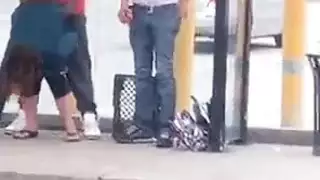 جنس عام خام: أمريكي يهيمن في المحطة