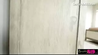 حقيقة أو جرأة – سكس مترجم