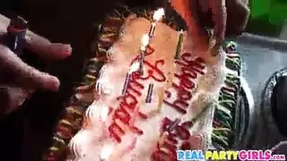 أدغال حفل بذيء