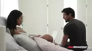 شهوة محرمة: أخوان راضيان في مشهد شرجي ومهبلي صريح