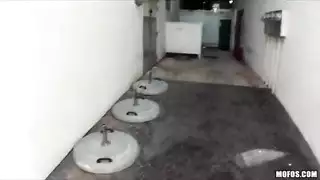 ضيق لاتتحمل القضيب