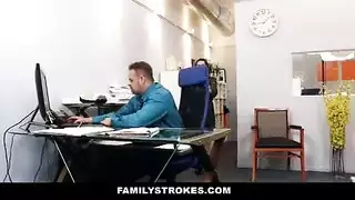 استنشاق سراويل صفعة سيدة الأعمال