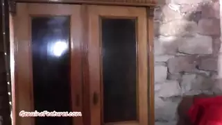 وجه يُنْكَح على الكنبة عند الشروق – مص من منظور الشخص