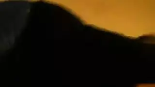 صديقي يمارس الجنس معي بقوة بينما أصور بورننا السري