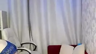 سوبر عاهرات الصين: عاهرات آسيويات مثيرة تمص القضيب في فيلم إباحي
