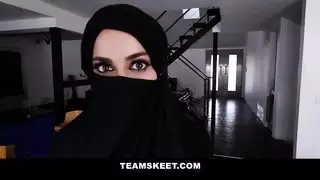 مرءلتي تخون زوجه