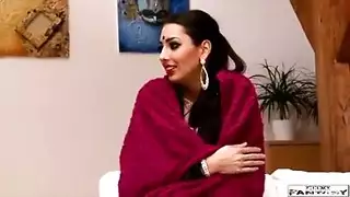 خزانة بورن مراهقات مجانية: تضم مهبلات ضيقة وأعضاء ذكورية كبيرة