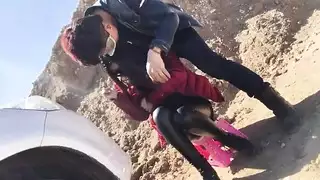 تحول بي بي سي لشقراء نارية في فيلم جنسي مثير لتبديل الجنس