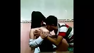إباحية شرجية خشن: ألكسيس غريس مربوطة وتُمارس الجنس مع لانس هارت