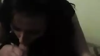 مؤخرة كبيرة في فستان ضيق تُمارس معها الجنس بخشونة