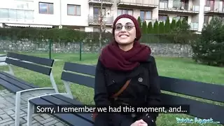 أدفع مقابل جلسة استمناء محترفة حتى أنزل حمولتي