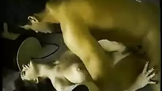 نياكة رومنسية تتسب فى رعشتها الطويلة