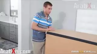 زاندر يضرب فرجًا في صفحات مجلة ساخنة إكس إكس إكس كامل