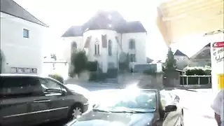 استمناء شرجي صريح: نيك طيزها بنفسها