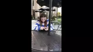 أخذت إلى مكانه لممارسة جنس غير محمي وقذف على الوجه