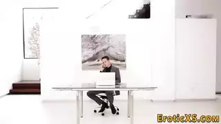 ينك في في المطبخ