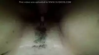 ركبة خشنة على مؤخرة مثالية