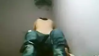 أخت الصديق تُنك وتسجل