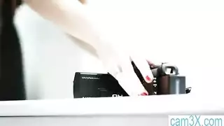 تعذيب زعلانه بنت بزازها كبيره