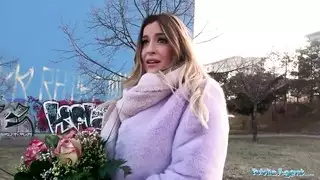 العاهرات اللاتي لا تتوقفن في ماراثون ركوب القضيب