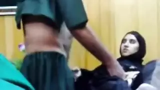 اليمنيه الدكتور زانقها علي الشزلونج