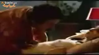 نبيلة عبيد تُضرب بقوة في هذا المقطع الإباحي