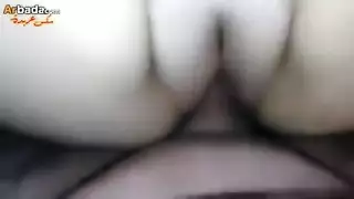 كس كريمي ساخن يتم تدميره وملؤه بالسائل المنوي