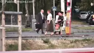 الكندية أوروبية بوف في سن المراهقة