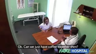 نجم إباحي يريد رجلاً يسيطر عليها في السرير