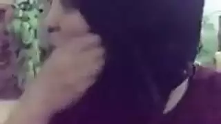 فيلم إباحي: محجبة مصرية عاهرة تأخذ قضيب الجار بعمق