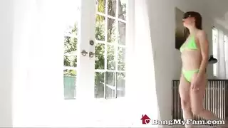 فعل الفم الرطب: مص القضيب حتى يئن